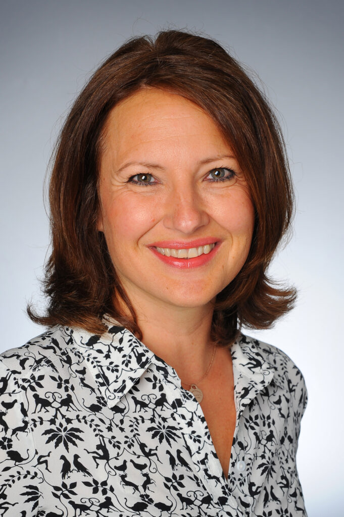 Portraitbild Kirsten Fay